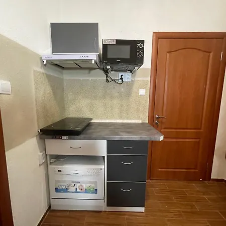Apartment Bajecne Ve S Bazenem A Terasou V Praze *