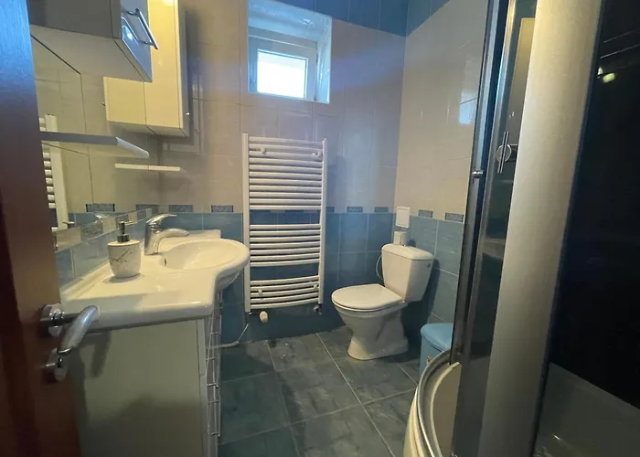 Bajecne Ve S Bazenem A Terasou V Praze Apartment Prag